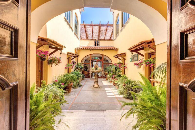 Hotel La Badia Península Sorrentina